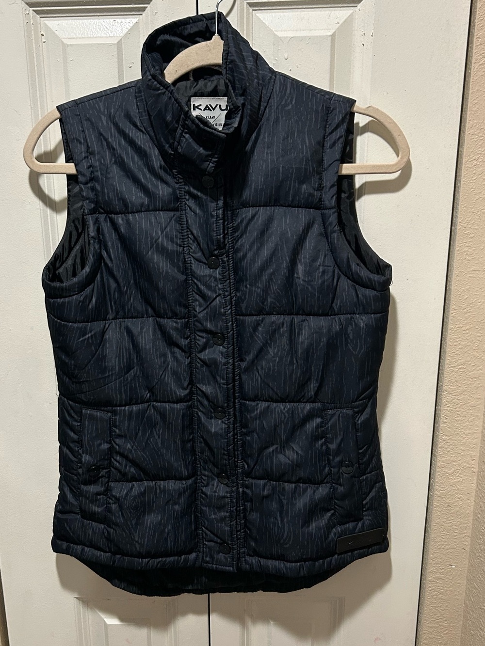 KAVU Topo Map Insulated Quilted Puffer Vest , size XS